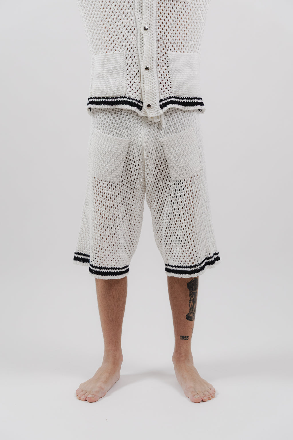 Pantaloncini White & Navy Stripe Crochet Shorts – Semi Hand-made