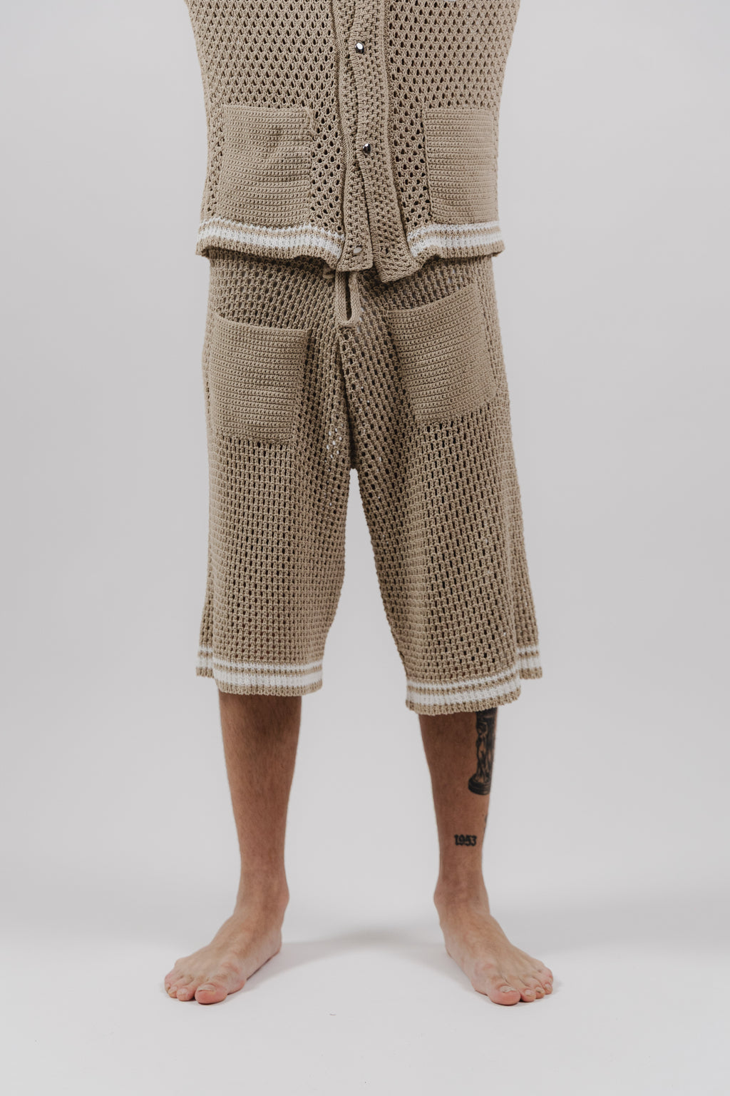 Pantaloncini Beige & White Stripe Crochet Shorts – Semi Hand-made